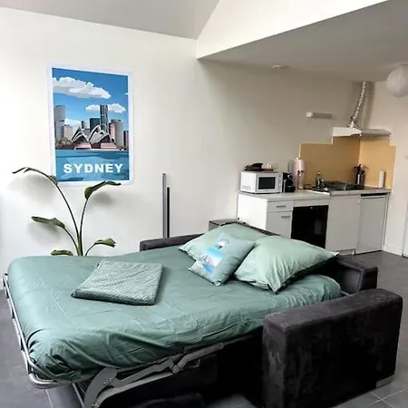 Petite Maison Independante *